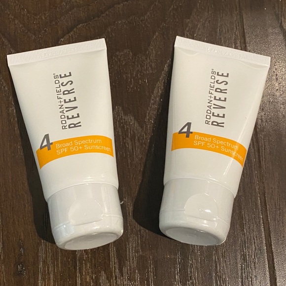 Rodan + fields reverse sunscreen spf 50 - Picture 1 of 3